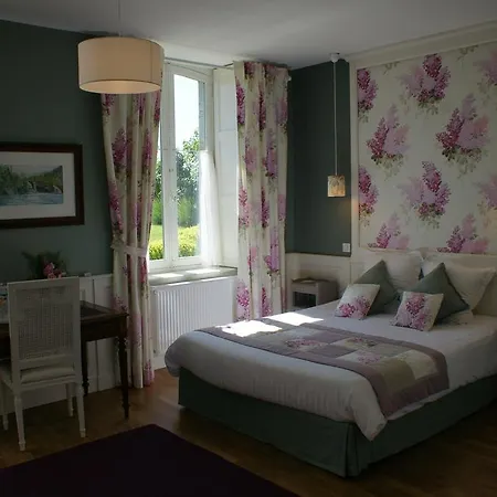 Alojamento de Acomodação e Pequeno-almoço Le Clos Saint-gilles