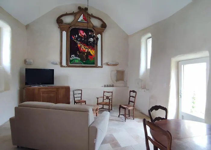 Le Clos Saint-gilles Bed & Breakfast 3*