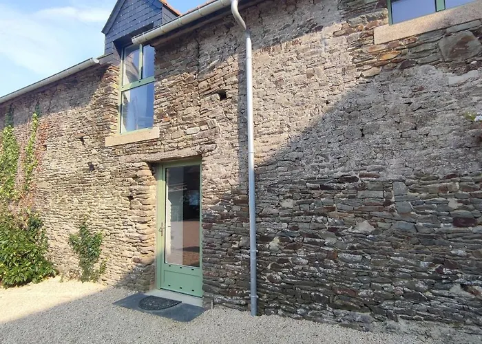 Le Clos Saint-gilles Bed & Breakfast Ardevon