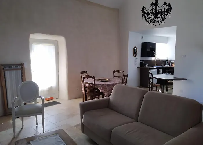 Le Clos Saint-gilles Ardevon