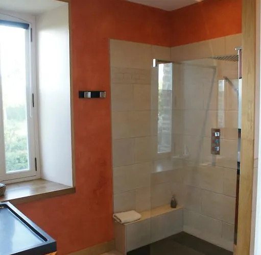 Le Clos Saint-gilles לינה וארוחת בוקר Ardevon